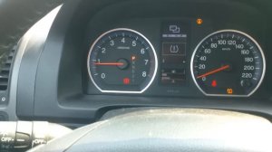 Как обнулить индикатор давления в шинах HONDA CR-V 2008-2012 года RE5 RE7