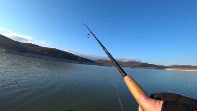 Загорское водохранилище, рыбалка запрещена, сети браконьеров!