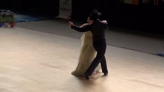 WCDF 2012 : FRENCH : PRO-AM : CRYSTAL NEWCOMER (F) : SANDRA : WALTZ смотреть онлайн