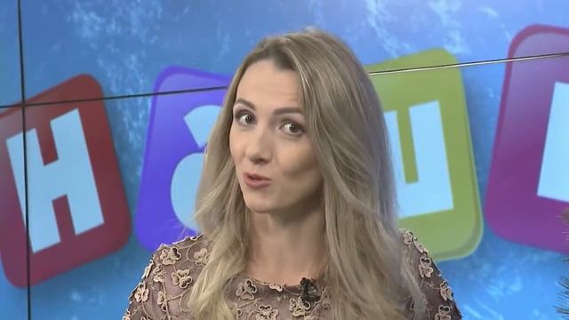 Наши детки: гостим у Деда Мороза и едим новогодние украшения 22.12.2020 смотреть онлайн