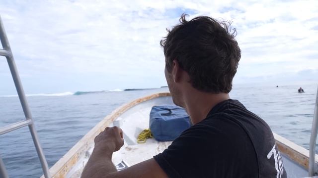 SURF TRIP OF A LIFETIME! BEST BARREL IN THE WORLD! (CLOUDBREAK) смотреть онлайн