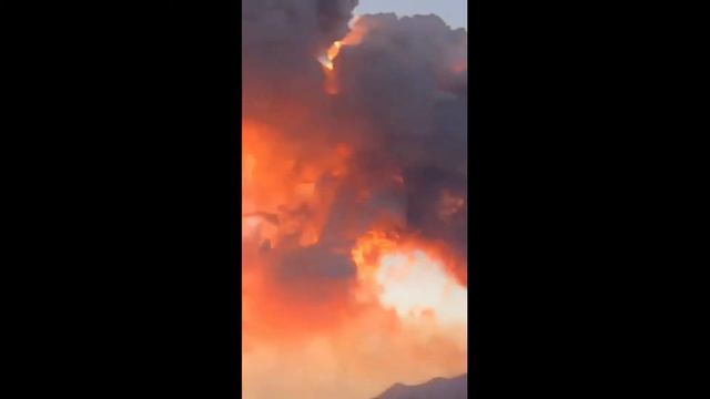 Извержение Этны, Сицилия, Италия. Февраль 2021 смотреть онлайн