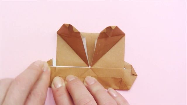 Как сделать оригами медвежонка с сердцем DIY легко. | Валентинка из бумаги DIY. Простые поделки.