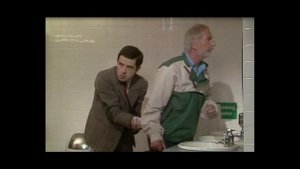 мистер бин застрял в штанах часть 2.