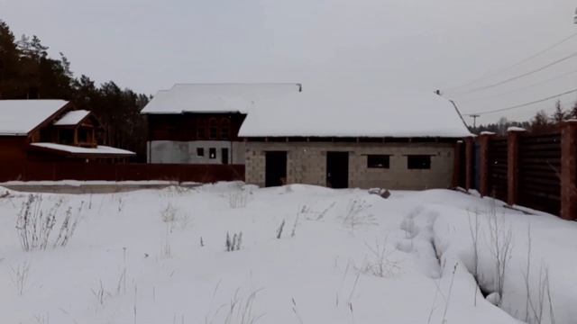 Загородный дом из бруса 3 этажа 450 м2 простоял 3 года. Купить дом-проверенный враменем