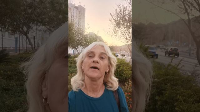 Сторонись плохих людей. Стихи. Эстэр. смотреть онлайн