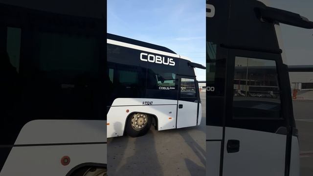 Apron bus at the airport of Alicante Spain. Перронный автобус в аэропорту Аликанте Испания