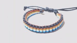 Браслет с бочкообразным узлом