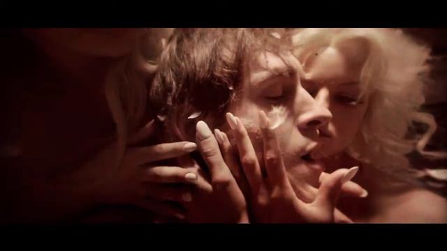 Skrillex смотреть онлайн