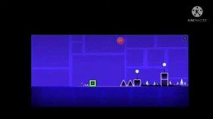 когда первый раз запустил Geometry Dash