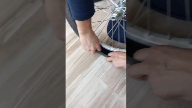 Велосипед дөңгелегін тесілуден қорғау / How to reinforce bike tyres смотреть онлайн