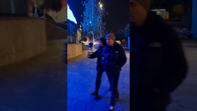 Рядом с Красной площадью. смотреть онлайн