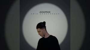 Adamak