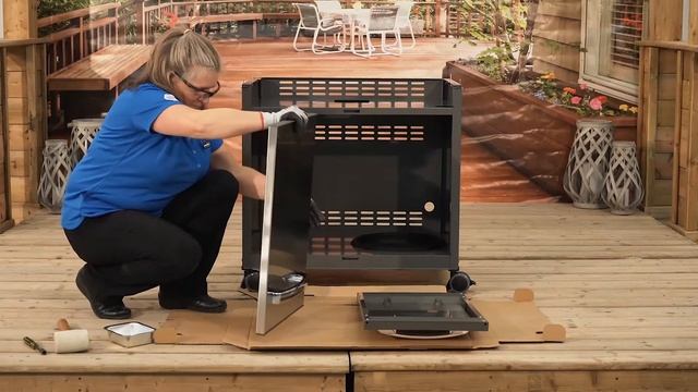 Распаковка и сборка газового гриля NAPOLEON PRESTIGE® 500 смотреть онлайн