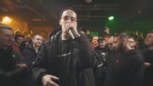 СКОЛЬКО СТОИТ СТАТЬ "СВОИМ" НА VERSUS? РЕСТОРАТОР ПРЕДАЁТ ПРИНЦИПЫ?