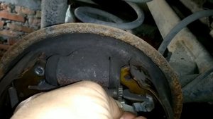 Ремонт ручника Chevrolet Aveo часть 1 ??