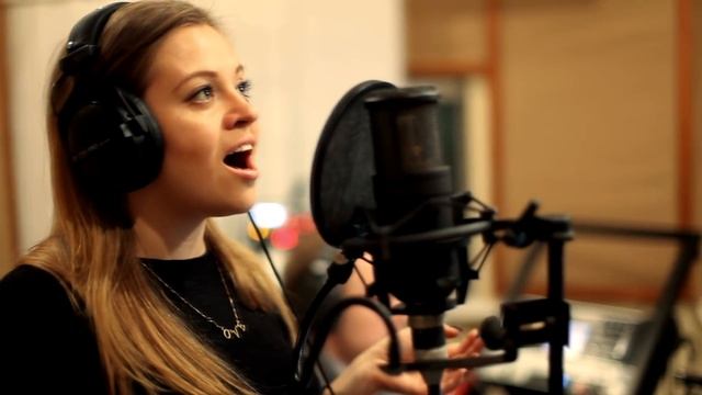 Запись вокала в студии смотреть онлайн