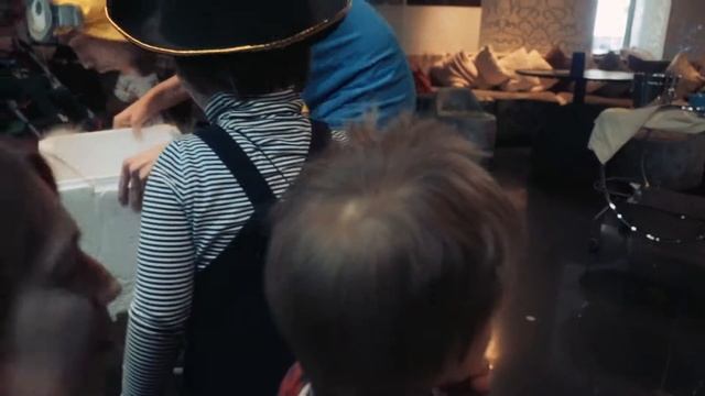 Детская Елка смотреть онлайн