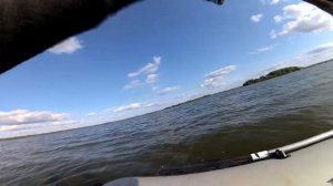Ловля окуня. Рыбалка на окуня.Поиск крупного окуня на большой воде. Ловля окуня на озере . Спиннинг