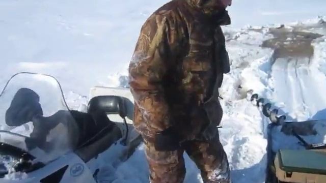 Снегоход Линкс-Армеец по уши в воде.. смотреть онлайн