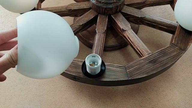 Потолочная люстра колесо от телеги / Wagon wheel ceiling fixture смотреть онлайн