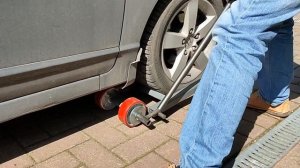 Подкатная без домкратная телега частично поворотная для перемещения автомобиля, эвакуации.