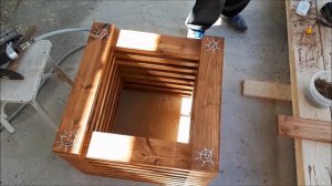 Скамья, скамейка из дерева с кашпо/ wood bench with flowerpots