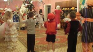 1.Есть на свете Новый год