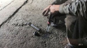 Ниссан Куб Замена задних амортизаторов...