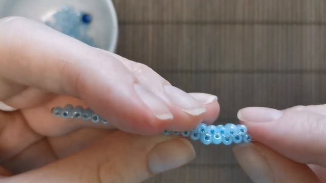 Бисероплетение. Мастер-класс. Стрекоза из бисера. смотреть онлайн