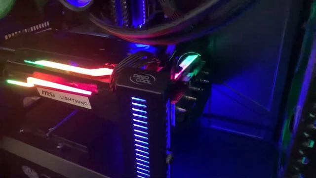 MSi GTX 1080Ti LIGHTNING Z подсветка смотреть онлайн
