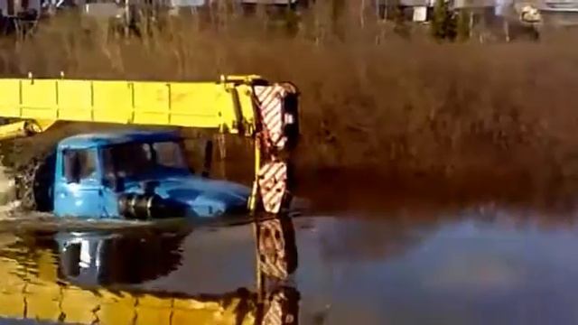 конец зимника 2012 mp4 Low) смотреть онлайн