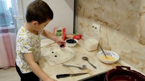 Пирог для ленивых. 5 минут и в духовку. Пирог из лаваша.