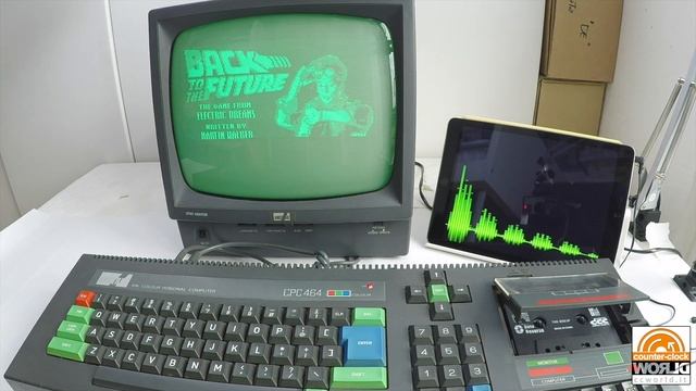 Amstrad CPC 464 - Loading games from smartphone смотреть онлайн