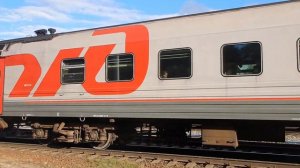 Тепловоз Тэп70-434 с пригородным поездом №6606 Кизема-Котлас прибывает на ст.Котлас-Узловой