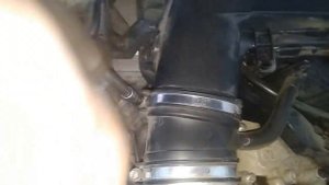 Mercedes W222  4,7l 2016 replacing engine air filters --  замена воздушных фильтров мотора