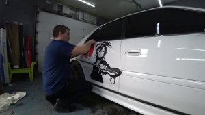 как клеить наклейки на авто (чайзер)