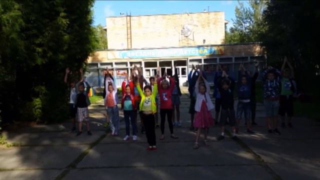 High School Musical - Рука в руке. Клип 6 отряда смотреть онлайн