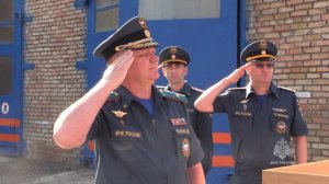 Спасатели отмечают День государственного флага Российской Федерации