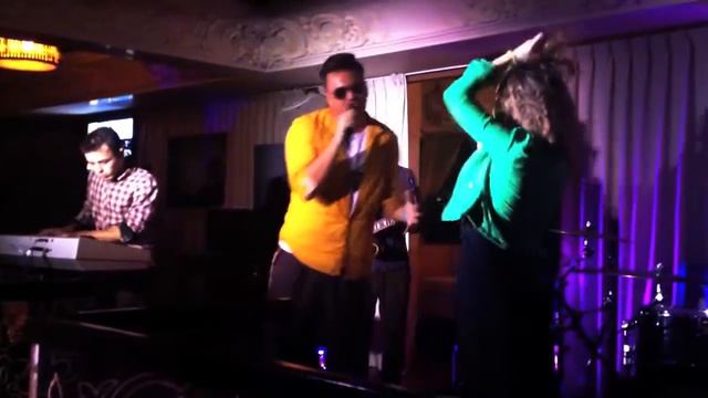 Александр Панайотов и Ms Sounday   'СТОП НОЧЬ'  Cover A Studio