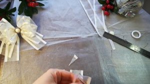 Нарядные бантики  из лент своими руками. Бантики для школы из органзы.