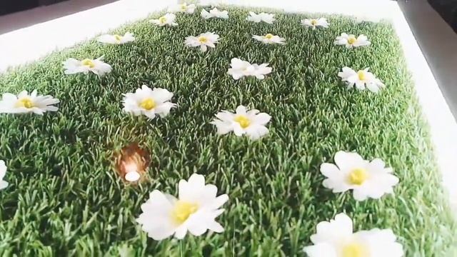 Дизайнерский журнальный столик daisies