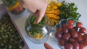МОХИТО из Разных Ягод и Фруктов! Компот на зиму из крыжовника, сливы, малины с лимоном и мятой!