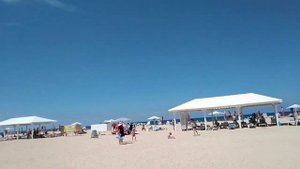Центральный пляж в Голубицкой