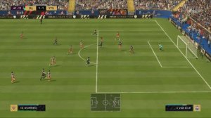 FIFA 22- Great cross-body, weak foot goal by Osimhen.