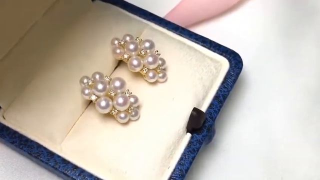 3.5-4.5 mm Baby Akoya Pearl Fashion Earrings, 18k Gold w/ Diamond - AAAA смотреть онлайн