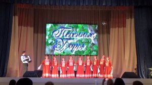 "На руси никогда не умолкнут гармони" .." Течет ручей    ,бежит ручей"Русские народные песни.