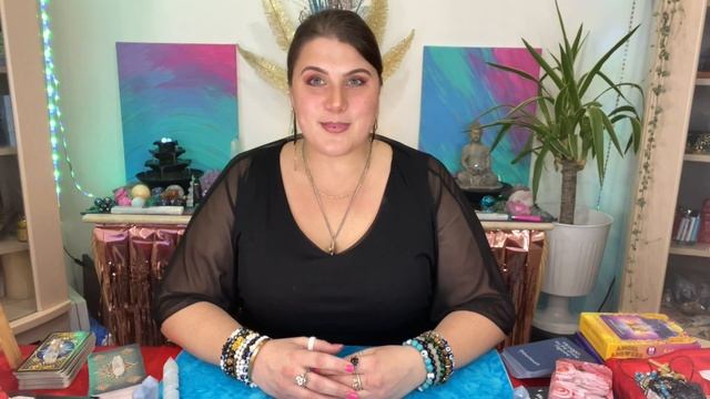 SHINE YOUR LIGHT IN THE DARKNESS ???✨ MESSAGES WITH MISS EDIE смотреть онлайн