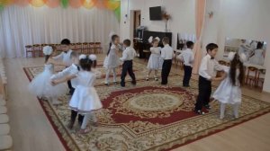 Полька в детском саду, г. Улан-Удэ (st)