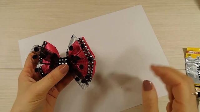 Как сделать бантик своими руками из атласной ленты и фатина. Мастер класс